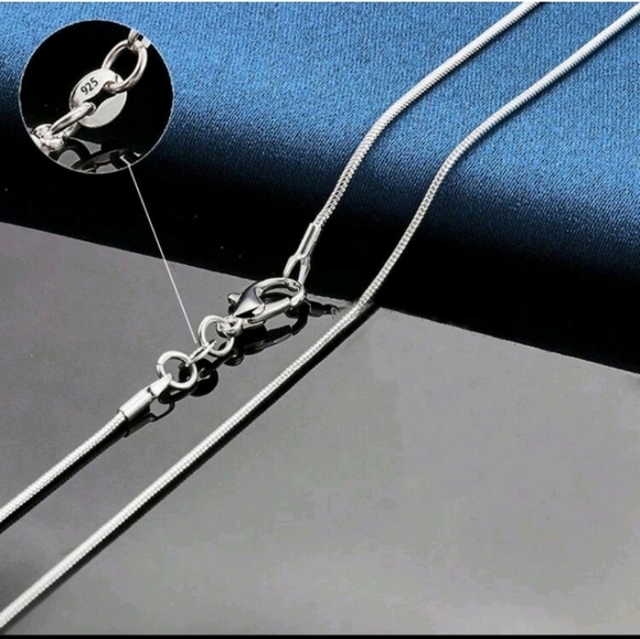 925 STERLING LONG SKINNY SILVER ROUND SNAKE CHAIN NECKLACE FOR LAYERING 26" - Picture 5 of 7